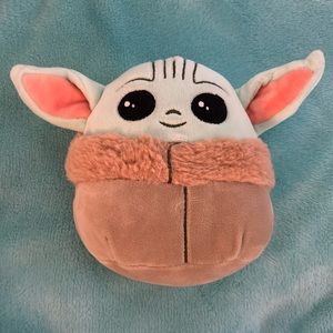 Baby Yoda Squishmallow(NWOT)
